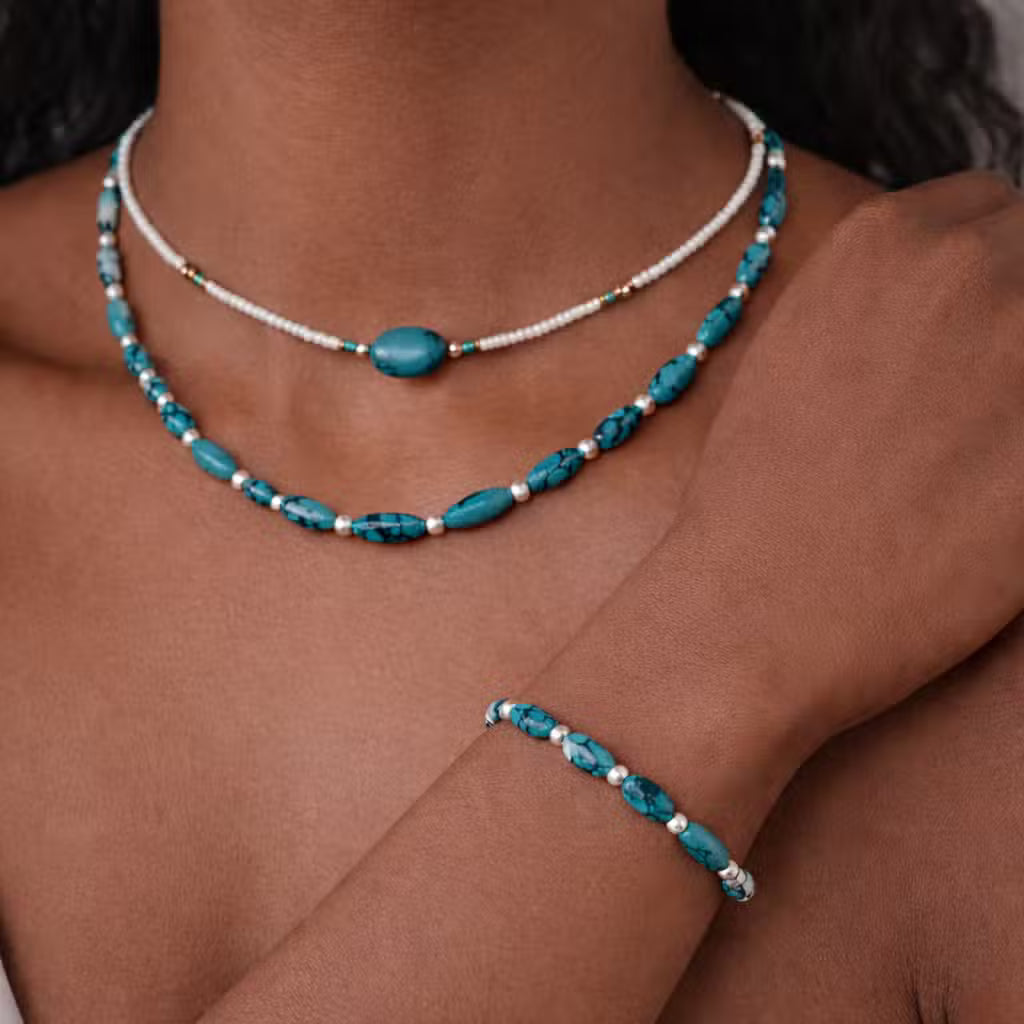 Colgantes y pulseras de Nepal