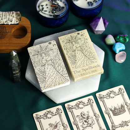 Las cartas oráculo del libro de hechizos