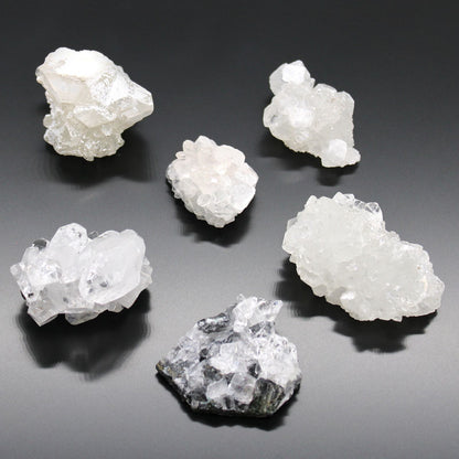 6x Apofilita Blanca Natural 20-30mm – Racimo Mineral para Calma y Armonía