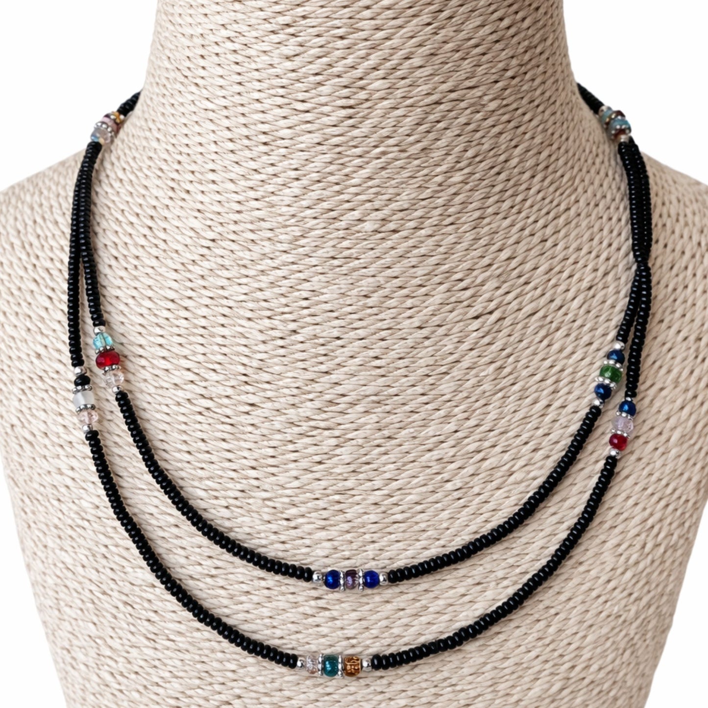 Collar Nepalí Doble Hilera · Ónix Negro | Joya de Protección Profunda (42 cm)