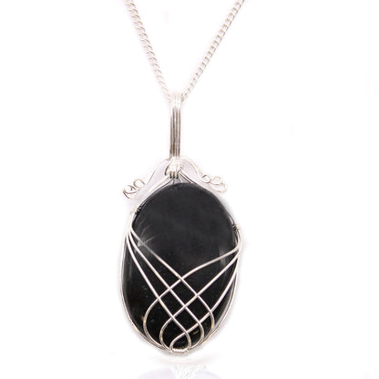 Collar de Piedras Envueltas en Cascada - Ónix Negro