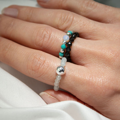Conjunto de Anillos Oceano infinito | Aguamarina, Turquesa y Obsidiana Negra | Anillos Elásticos de Piedras Naturales