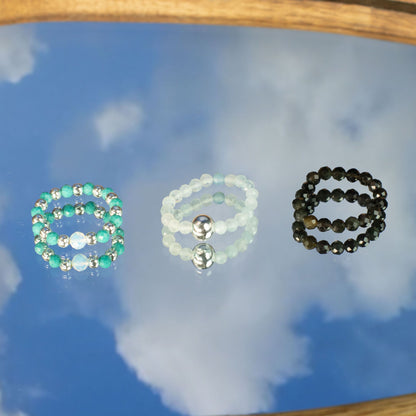 Conjunto de Anillos Oceano infinito | Aguamarina, Turquesa y Obsidiana Negra | Anillos Elásticos de Piedras Naturales